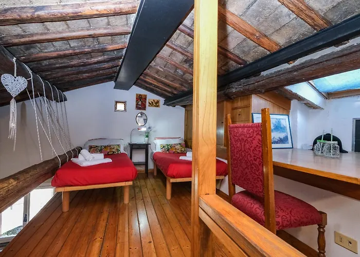 Trastevere Characteristic Apartment Rom